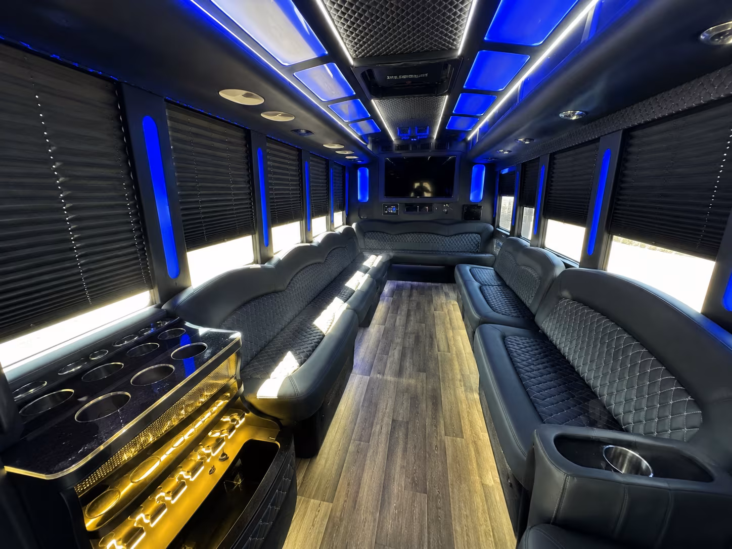 Camarillo Homecoming & Prom Party Bus Rentals