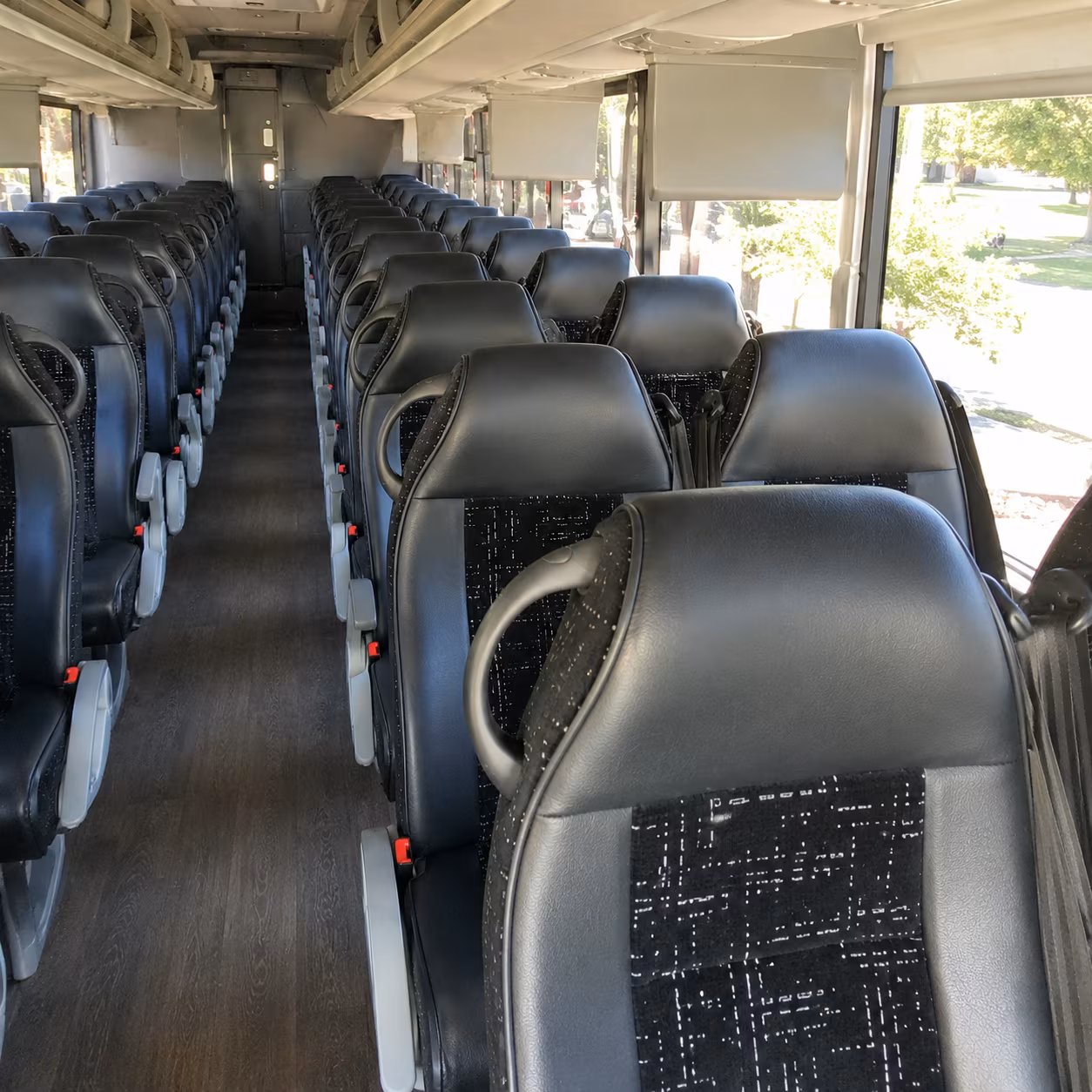 Los Angeles Airport Shuttles & Transportation
