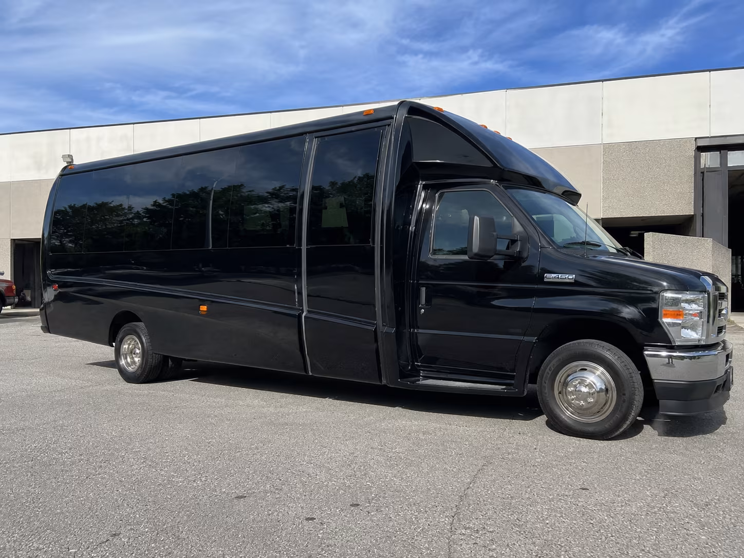 Thousand Oaks Corporate Transportation party bus exterior