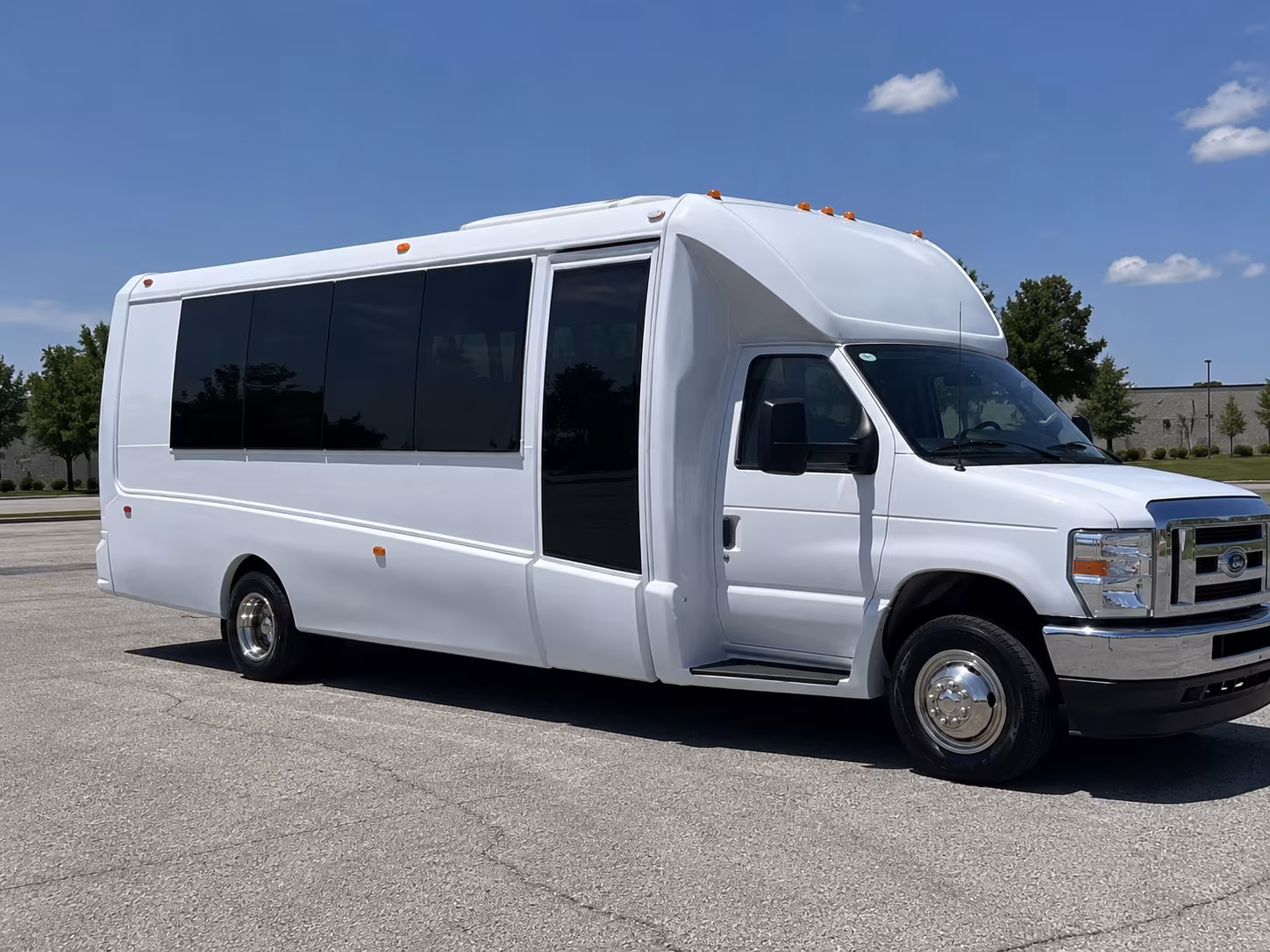 Thousand Oaks Sporting Event Transportation party bus exterior
